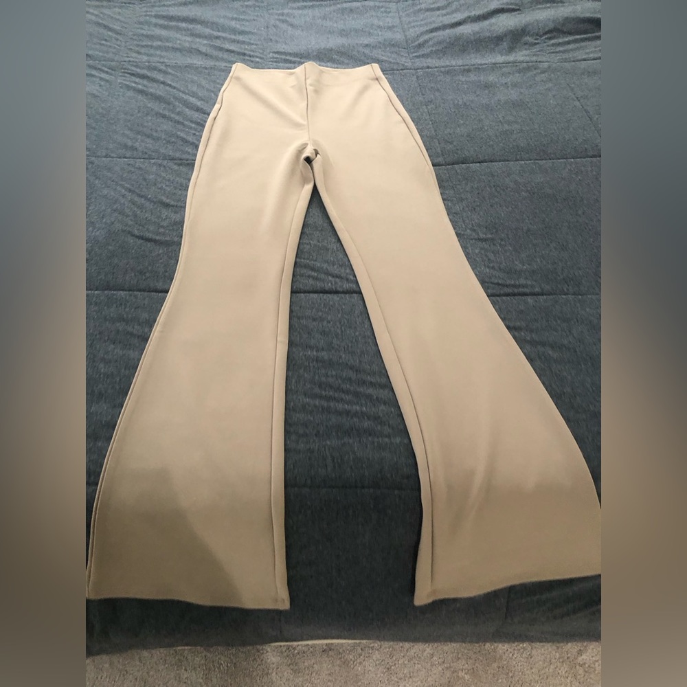 NWOT Tan H&M flare dress pants